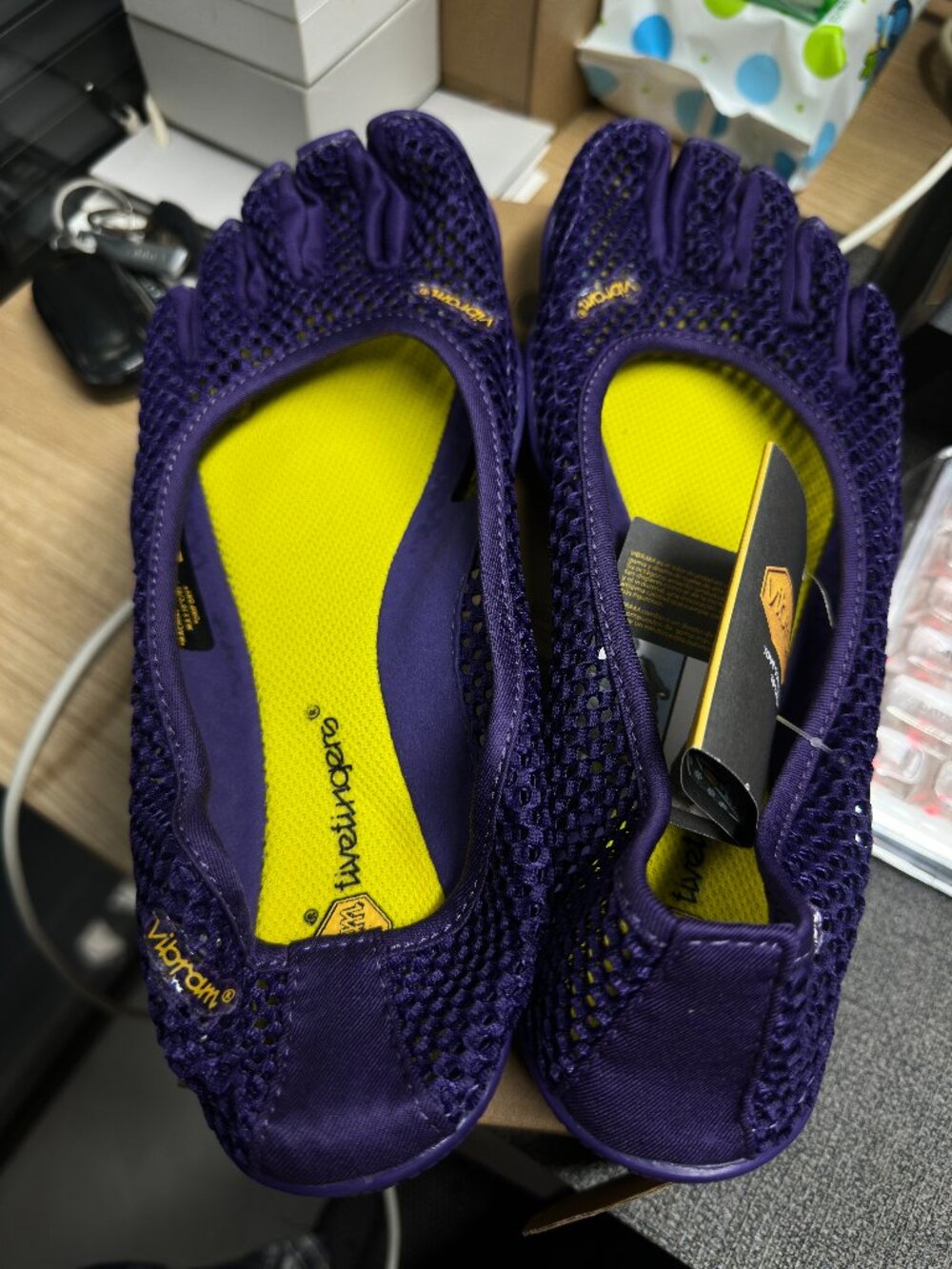 Vibram FiveFingers shoes size 6.5